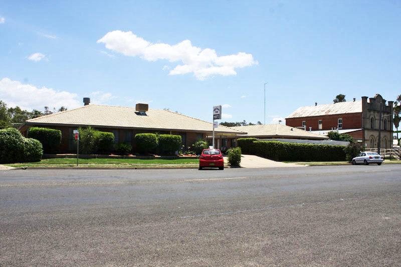 Mid Town Inn Narrabri Zewnętrze zdjęcie