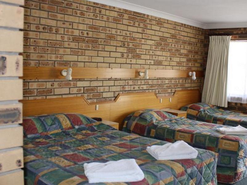 Mid Town Inn Narrabri Zewnętrze zdjęcie