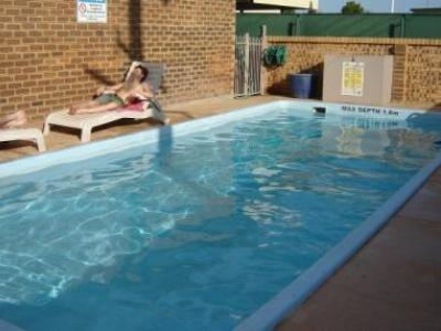 Mid Town Inn Narrabri Zewnętrze zdjęcie